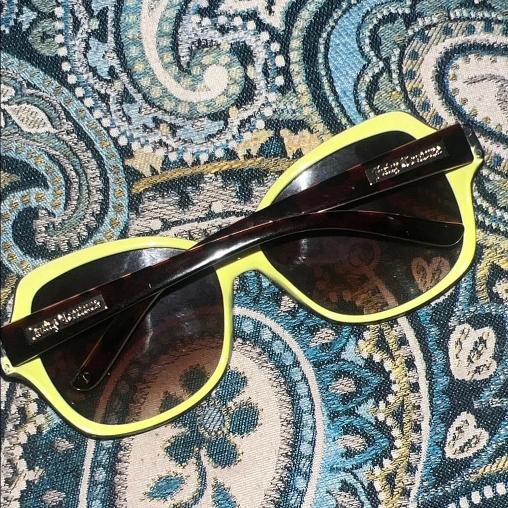 NWT Rare Brown Oversized Juicy Couture Sunglasses - Picture 3 of 6